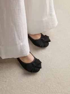 Ballerina med sløyfe