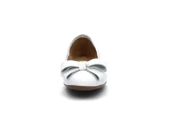 Ballerina med sløyfe
