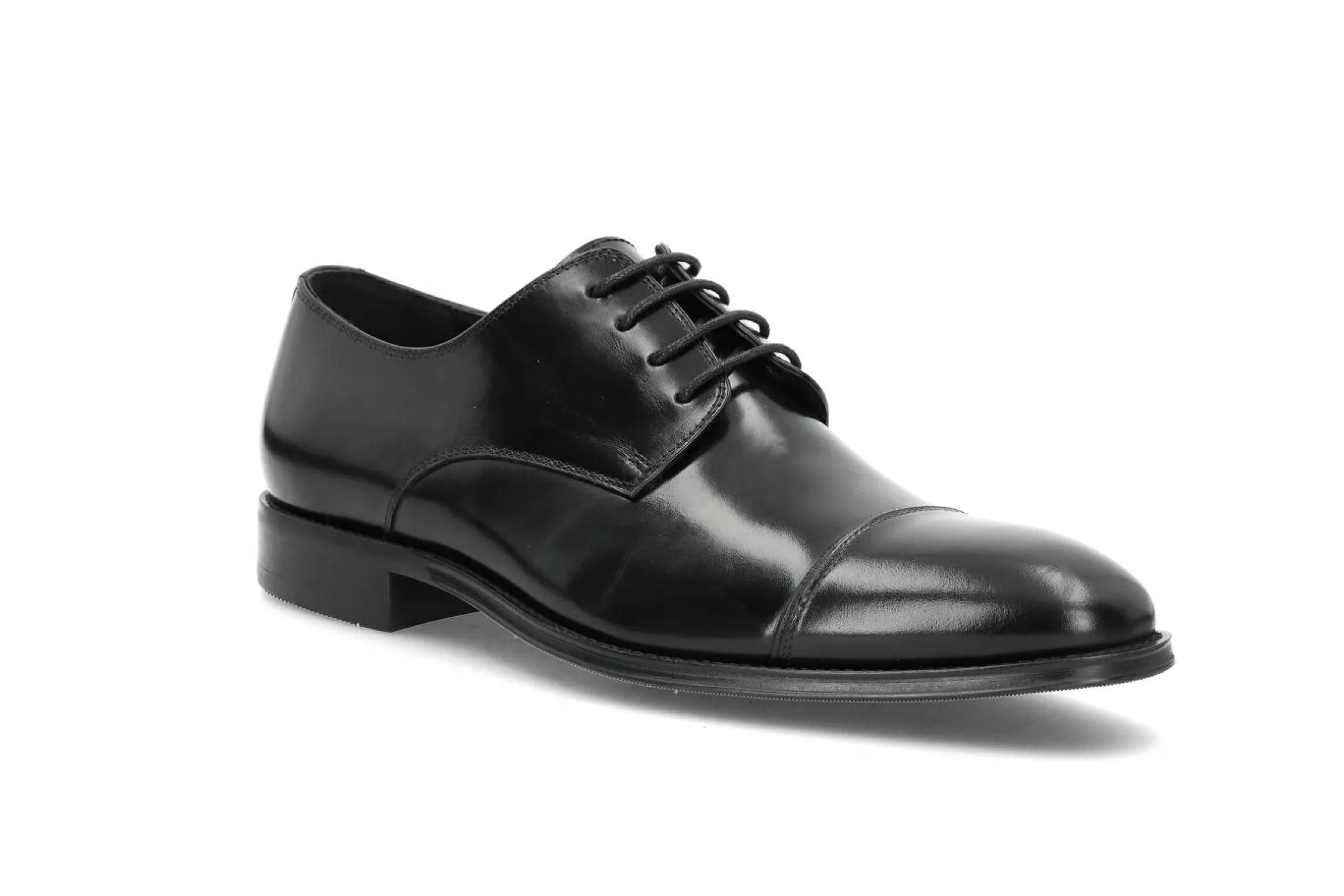 Elegant dressko i skinn