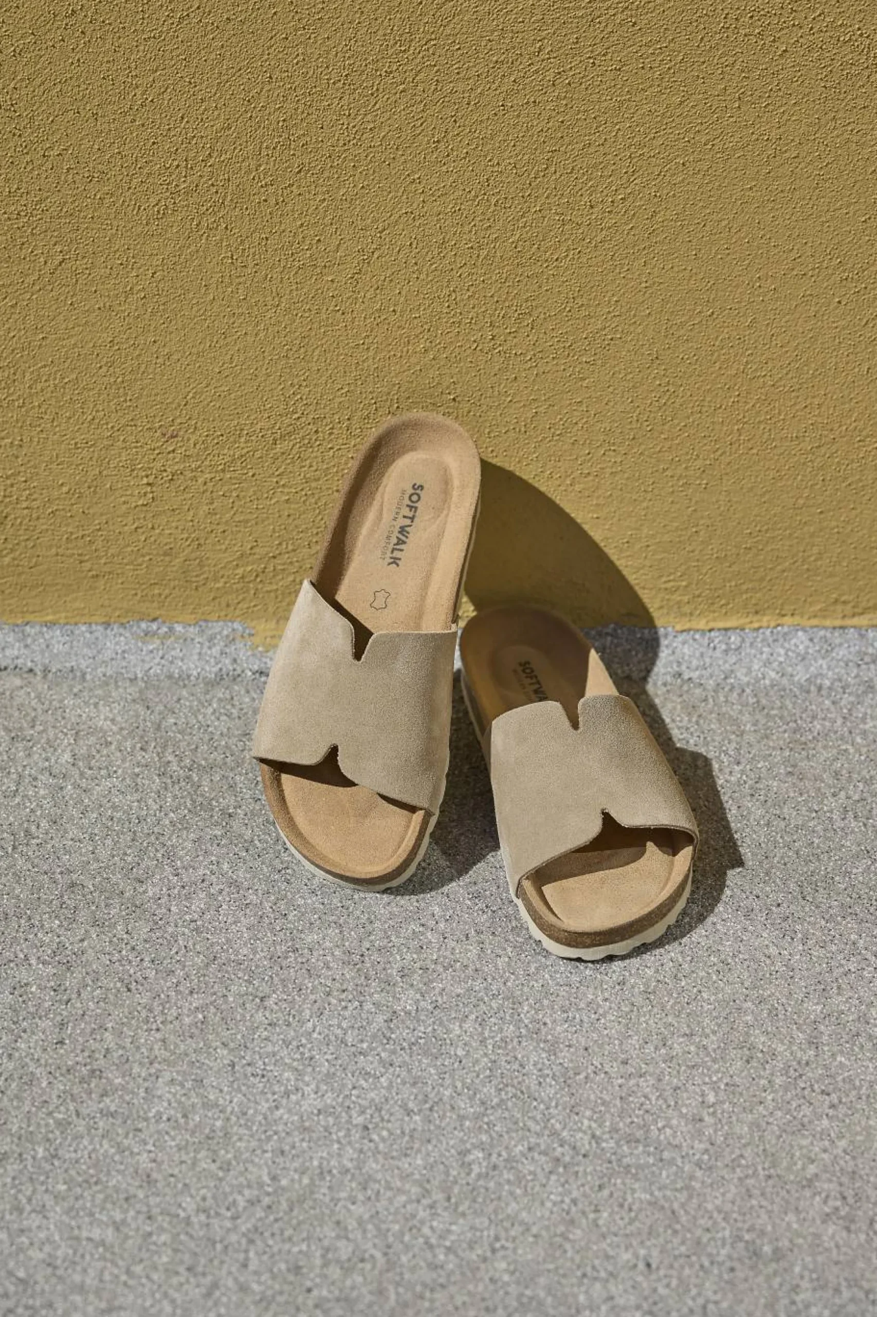 Komfortabel fotseng sandal