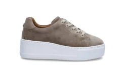 Platform sneakers