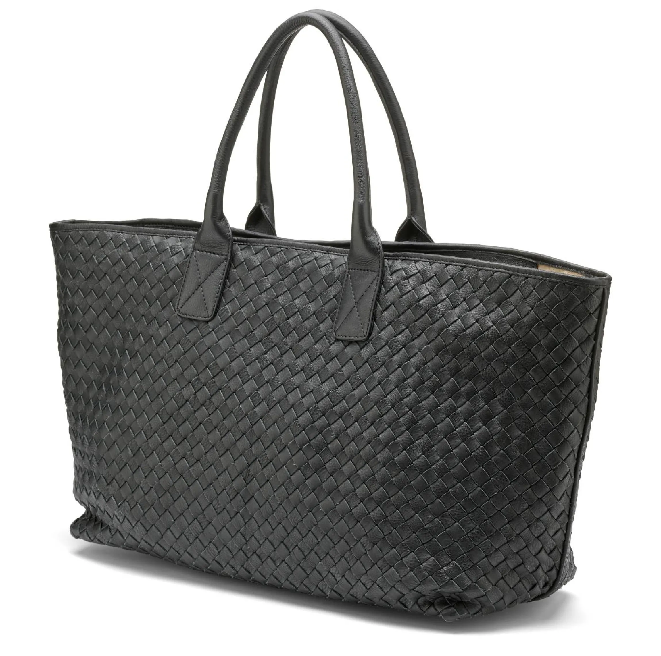 Shopper veske i flettet skinn