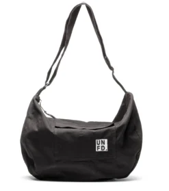Sporty hobo bag